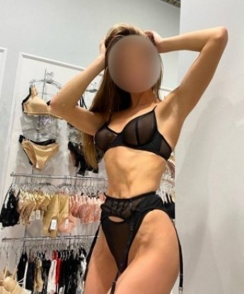 Евгенья, 22 года, 2 размер груди